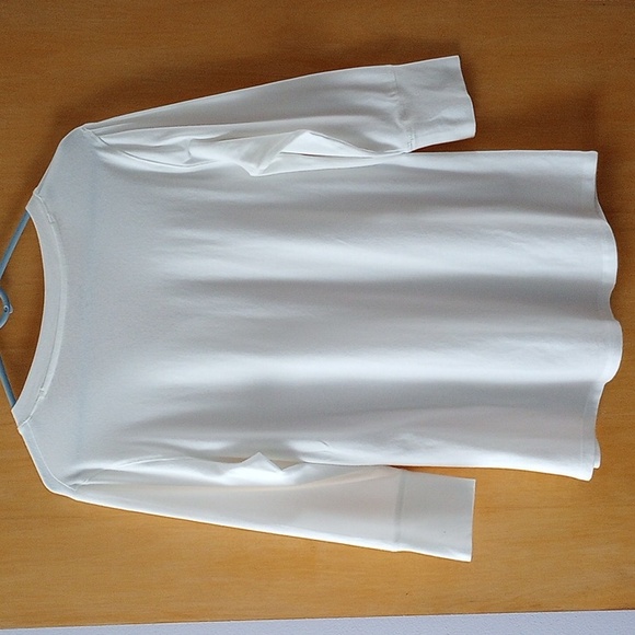 Relativity White Cotton V neck Henley Women's M (3/4 length sleeves) - Picture 6 of 8